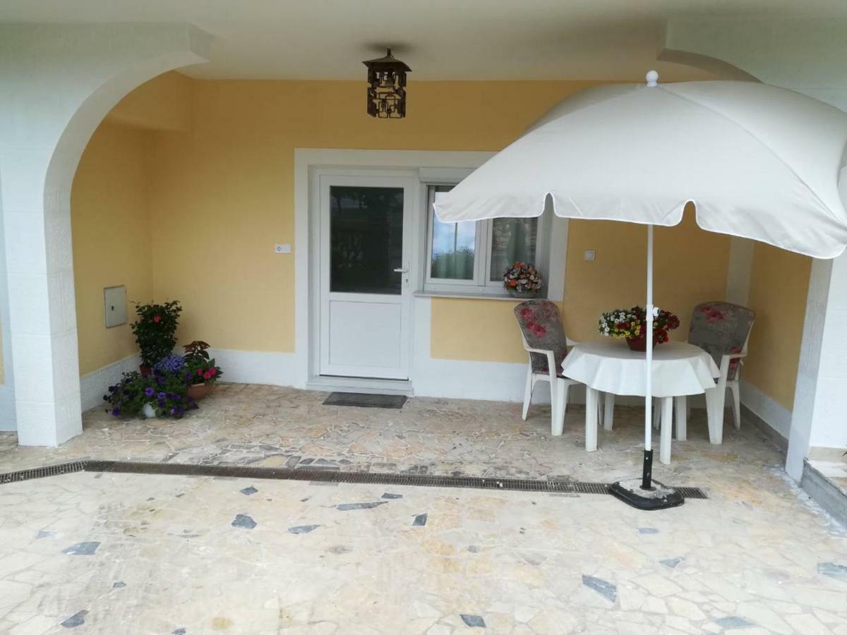 Apartment Lili Poreč Eksteriør bilde