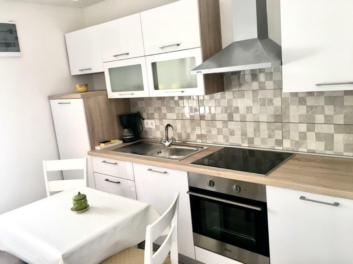 Apartment Lili Poreč Eksteriør bilde